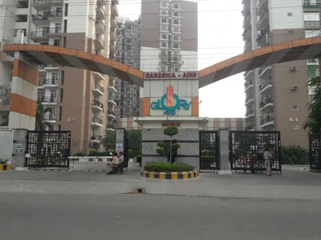 Noida Authority seals over 100 unsold flats for non-payment of dues worth Rs 1,086 cr