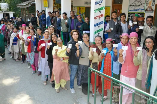 Moderate polling in Himachal as voters brave cold, trudge through snow