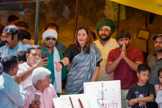 Priyanka Chaturvedi extends support to protesting wrestlers