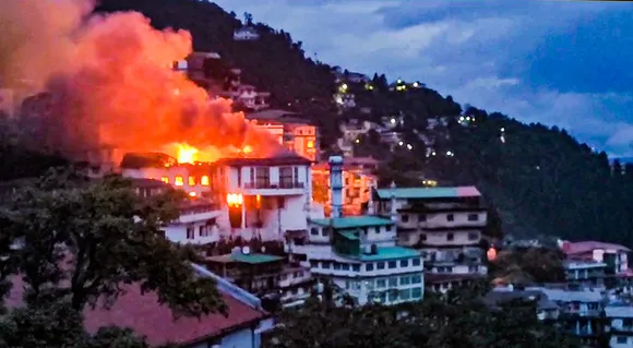 Uttarakhand: Fire destroys Rink Pavilion hotel in Mussoorie