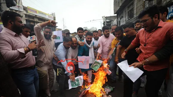 Anti-Pakistan protests in Jammu against killing of army, police officers in Anantnag encounter