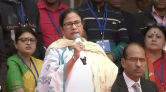 Vande Bharat: Mamata Banerjee refuses to sit on dais at Howrah Station
