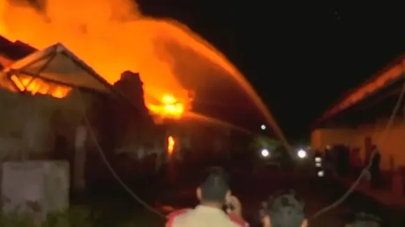 Major fire breaks out at Odisha govt’s medicine godown in Bhubaneswar