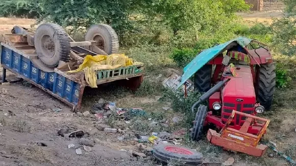 2 killed, 20 injured as tractor-trolley overturns in UP's Shahjahanpur