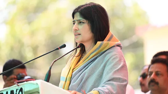 Regime change at Centre will also show exit door to UP govt: Dimple Yadav