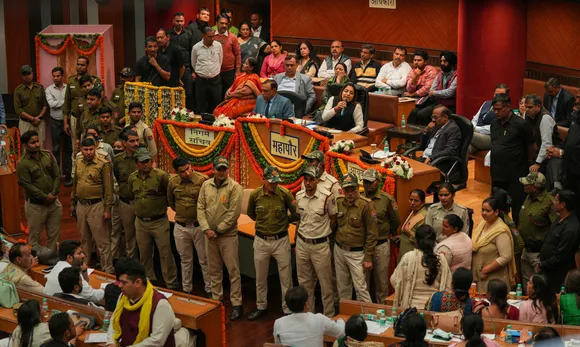 MCD House adjourned for the day amid ruckus and sloganeering