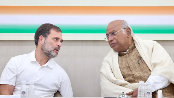 2024 LS polls: Mallikarjun Kharge holds meeting with Bihar Congress leaders