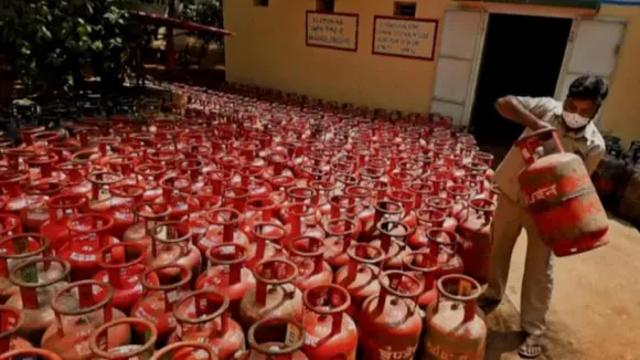 Domestic LPG cylinder prices increased by Rs 50; commercial by Rs 350