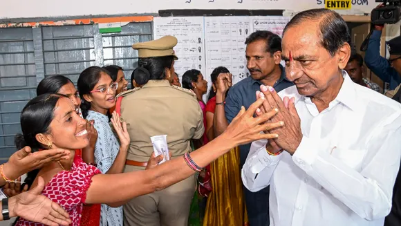 52% voted in Telangana till 3 PM, polling ends peacefully in LWE-hit areas