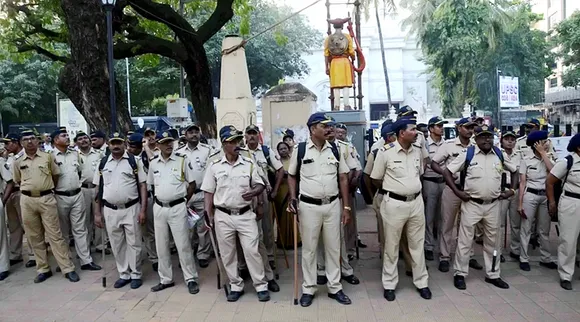 More than 19,000 cops deployed in Mumbai on final day of Ganesh festival