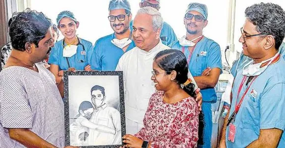 Fighting all odds, teen girl donates liver to ailing father in Kerala
