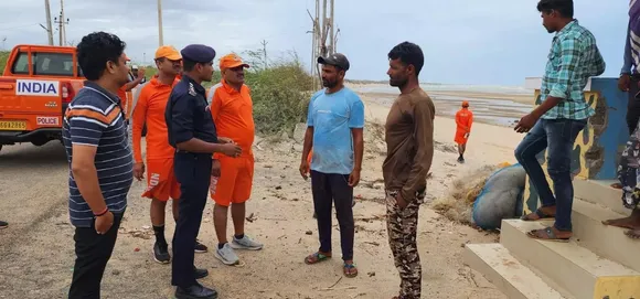 17 SDRF teams deployed in Rajasthan to death with impact of Cyclone Biparjoy