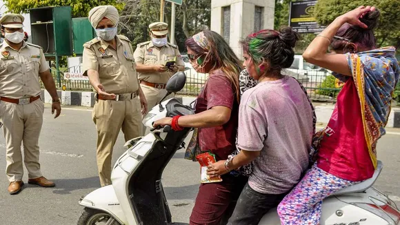 Delhi traffic police issued 8,550 challans during Shab-e-Barat, Holi