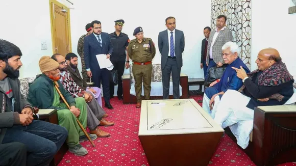 Rajnath Singh meets families of three slain civilians, assures justice