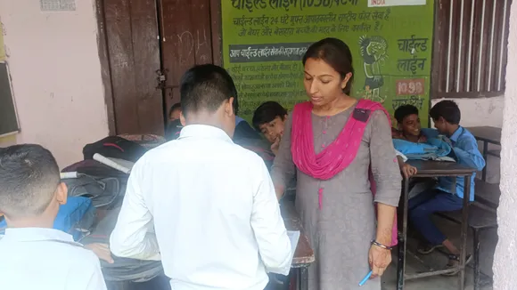 Bihar: Teachers of state-run schools wear black badges to work in protest against govt