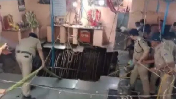 MP: 8 killed as roof of well collapses at Indore temple