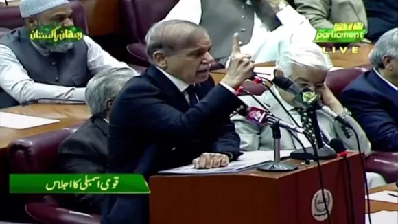 Pak PM Shehbaz Sharif urges parliament to curtail powers of Chief Justice