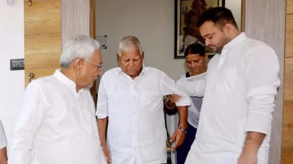 Bihar CM Nitish Kumar, Dy CM Tejashwi, RJD chief Lalu leave for Bengaluru opposition meet