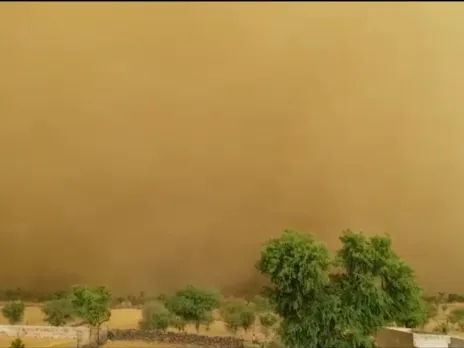 Dust storm, light rain hit parts of Rajasthan