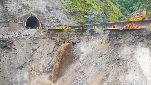 Jammu-Srinagar highway, Mughal Road shut following landslides