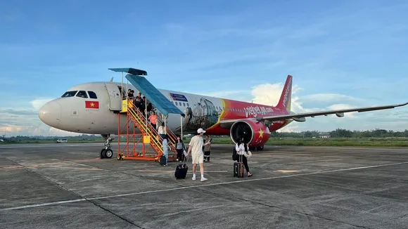 Vietjet plane with 214 people aboard lands safely in Philippines after technical problem