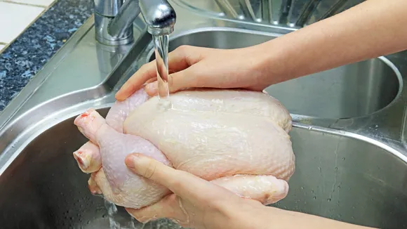 Should you wash raw chicken before cooking it?