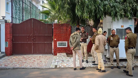 Security beefed up at Raj Bhavan, CM House as ED team visits Soren's Delhi residence
