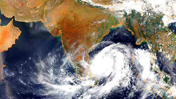 Depression over Bay of Bengal likely to become low-intensity cyclone by Tuesday