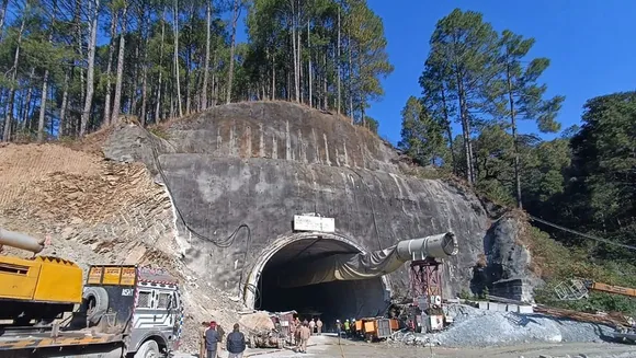 Uttarkashi tunnel collapse: Workers, family members hold protest over delay in rescuing trapped labourers