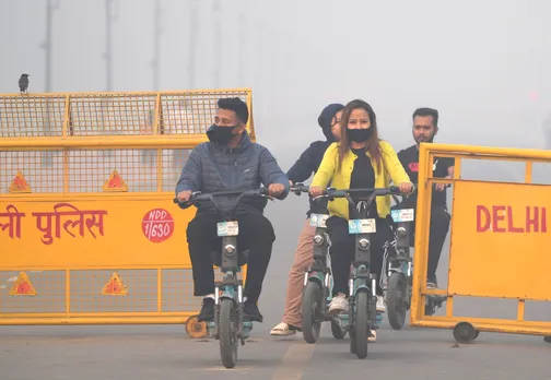 Delhi Pollution: Air quality improves amid sharp drop in farm fires