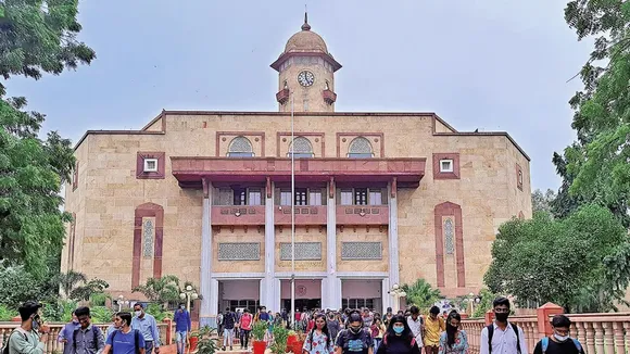 Weeks after namaz row, Gujarat university asks 7 foreign students to vacate hostel for overstaying