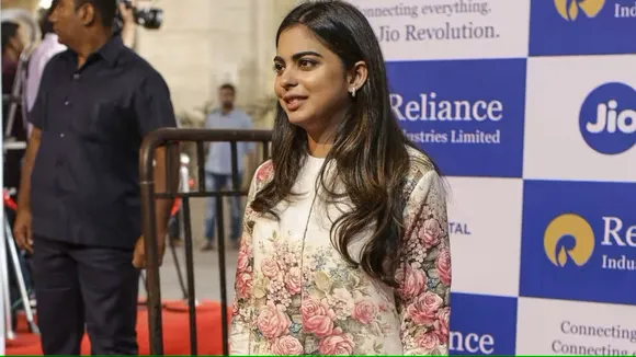 Mukesh Ambani's daughter Isha appointed directors on RIL's financial services unit