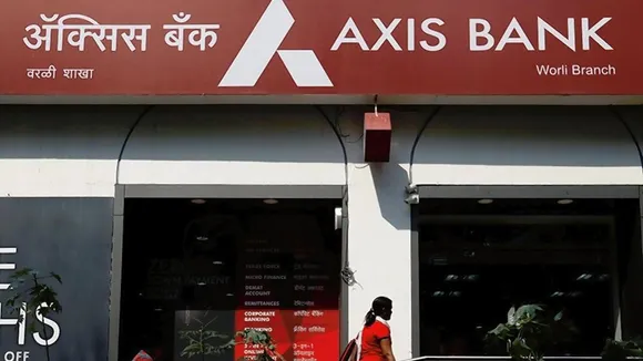 Axis Bank shares climb nearly 2% after Q2 earnings; mcap jumps Rs 5,144.4 cr