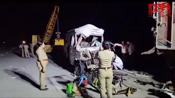 Pending MV tax of minibus paid online within 4 hours after Samruddhi expressway crash: official