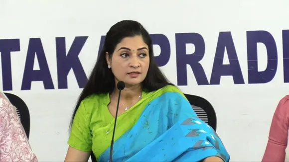 All India Mahila Congress President Alka Lamba addressing press conference in Bengaluru