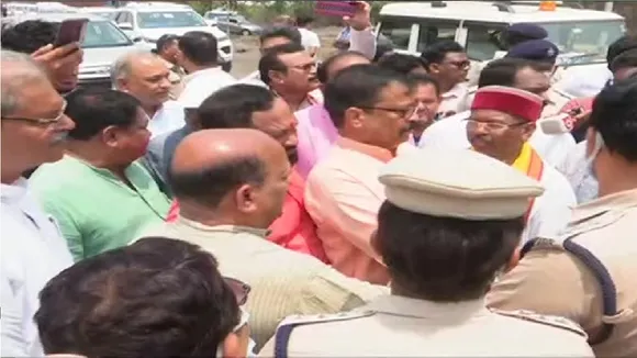 Union Minister Bisheswar Tudu, BJP delegation detained, denied permission to enter Sambalpur city
