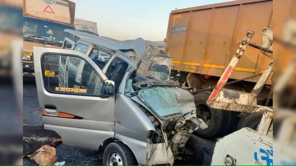 4 of family killed, 3 injured as car rams into truck on Delhi-Ajmer highway