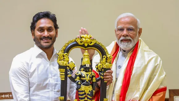 Y S Jagan Mohan Reddy meets PM Modi, seeks special category status for AP