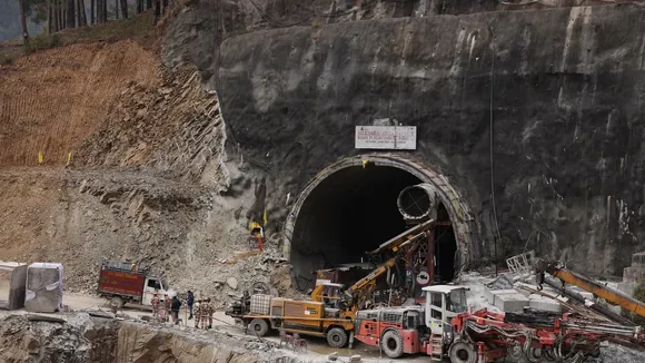 Manual drilling at Silkyara tunnel on, rescuers cross 50-metre mark