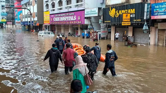 Nagpur rains: Relief work begins, silt being cleared from homes, food packet distribution underway