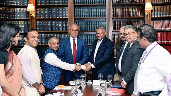 India hands over INR 450 million to Sri Lanka to fund its digital identity project