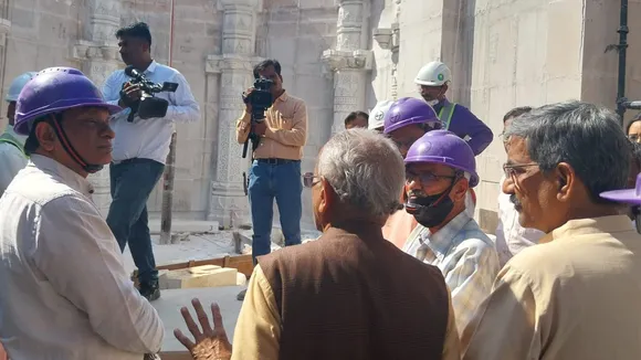 I&B secy Apurva Chandra visits Ram Temple at Ayodhya