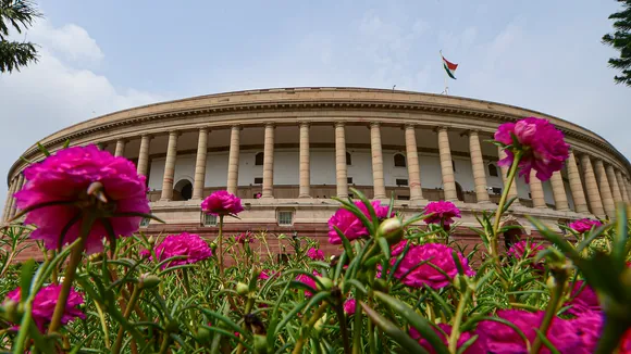 Draft report on three bills to replace criminal laws not adopted, committee likely to meet on Nov 6