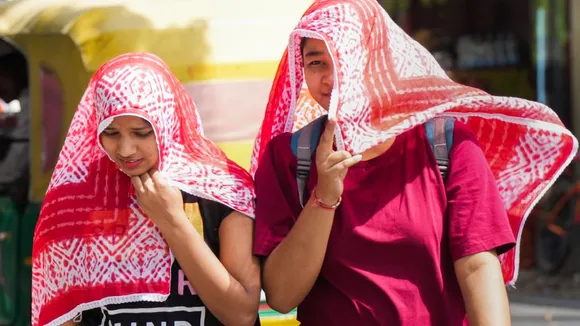 Delhi's maximum temperature settles at 38.9 degrees Celsius