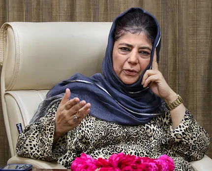 Mehbooba Mufti reaches Patna to attend Friday's opposition meet