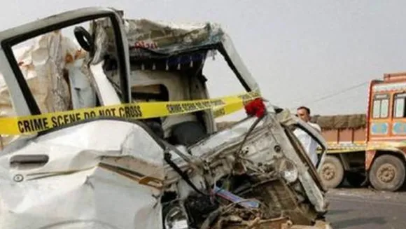 Two killed, 16 injured in UP road accident