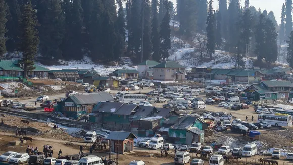 Kashmir continues to reel under sub-zero temperatures, no respite from intense cold wave