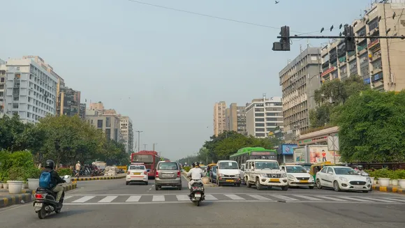 Delhi logs 12.8 min temp, air quality still 'very poor'