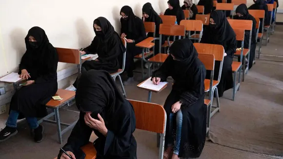 Afghanistan suspends women's education at university