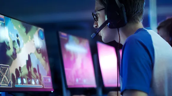 Online gaming communities could provide a lifeline for isolated young men − new research